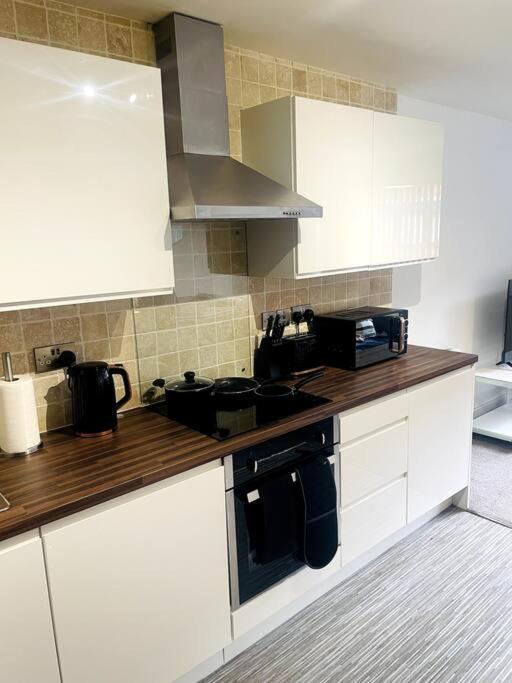 #215 1 Bed Serviced Apartment Derby Exterior foto